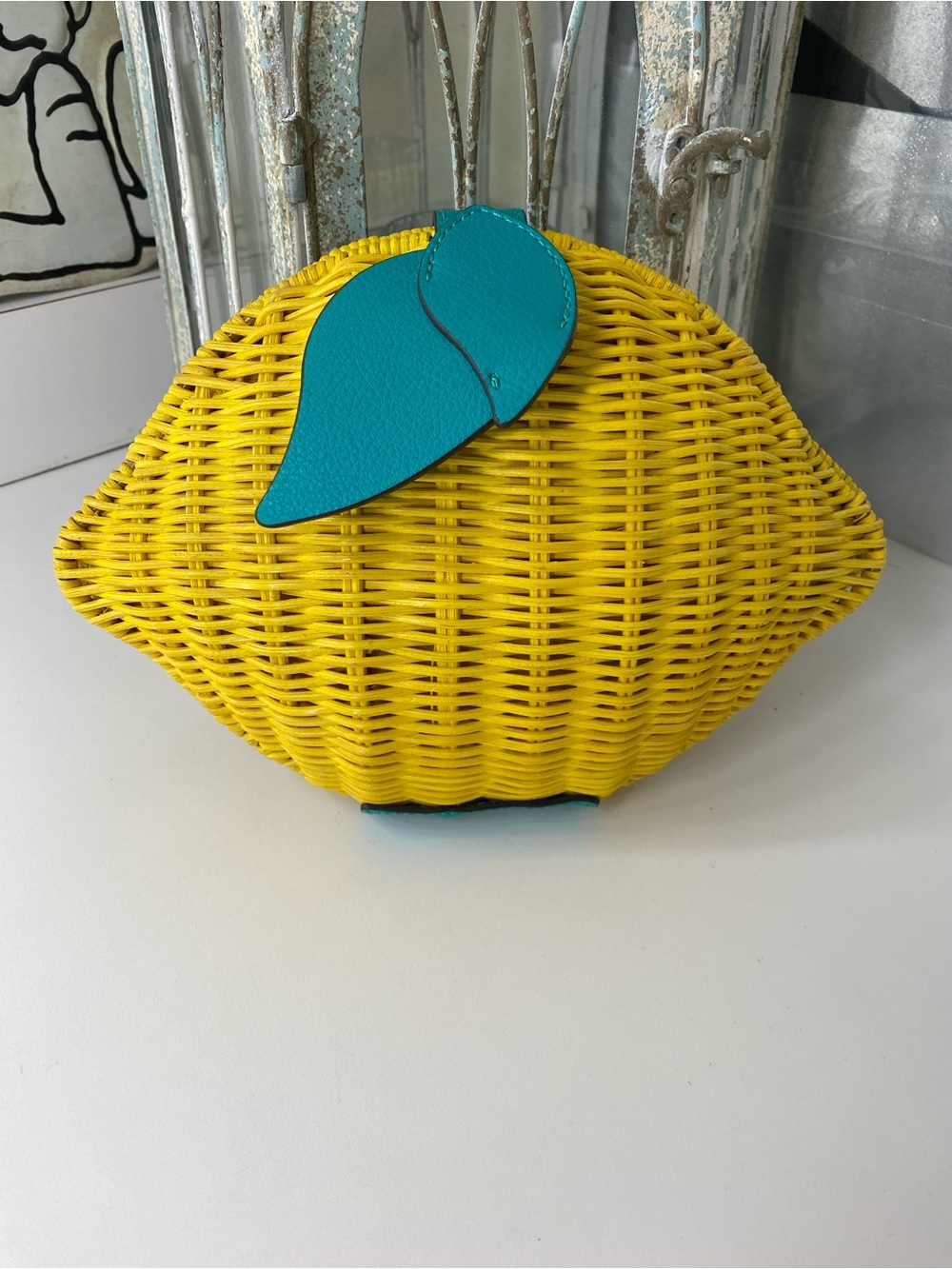 kate spade Lemon Novelty Wicker Clutch crossbody bag EUC